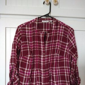 Burgundy plaid shirt P/M with rollup sleeves and pinch pleat front